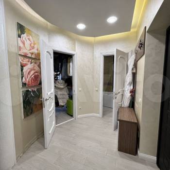Продается 1-комнатная квартира, 39,4 м²