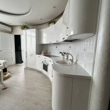 Продается 1-комнатная квартира, 39,4 м²
