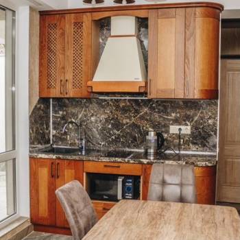 Сдается 1-комнатная квартира, 73 м²