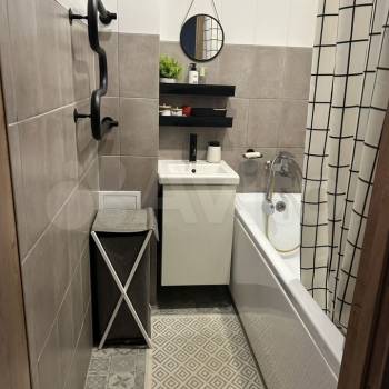 Продается 3-х комнатная квартира, 77 м²