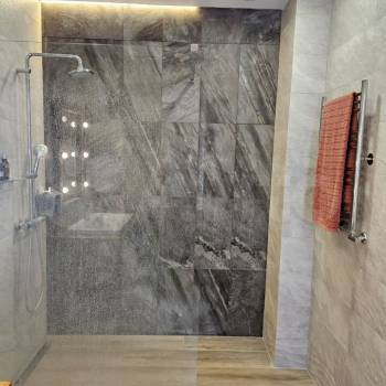 Продается Дом, 260 м²