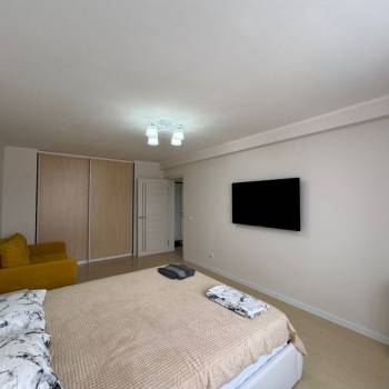 Сдается 1-комнатная квартира, 42 м²