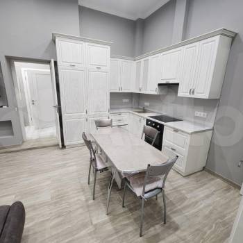 Сдается Многокомнатная квартира, 60 м²