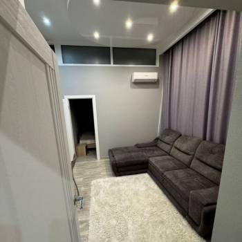 Сдается Многокомнатная квартира, 60 м²