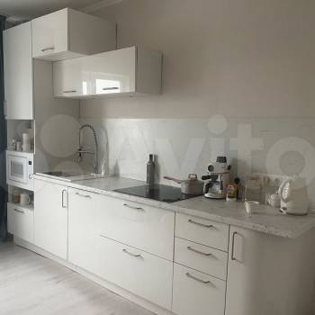 Продается Многокомнатная квартира, 99 м²