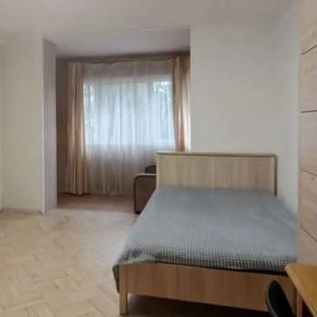 Сдается Многокомнатная квартира, 80,4 м²