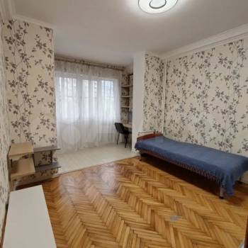 Сдается Многокомнатная квартира, 80,4 м²