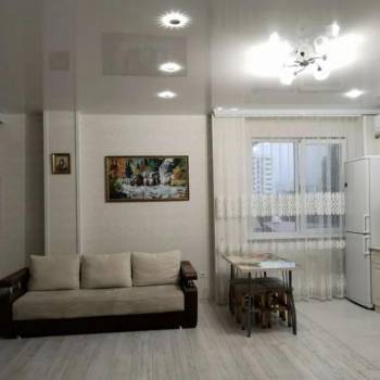 Сдается 1-комнатная квартира, 45 м²