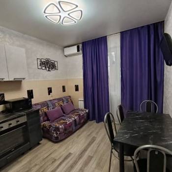 Сдается 1-комнатная квартира, 46 м²