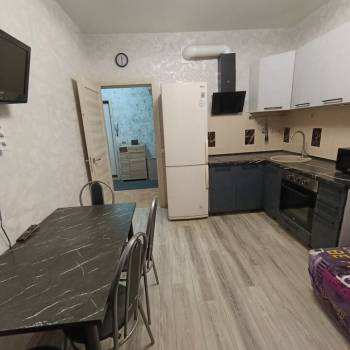 Сдается 1-комнатная квартира, 46 м²