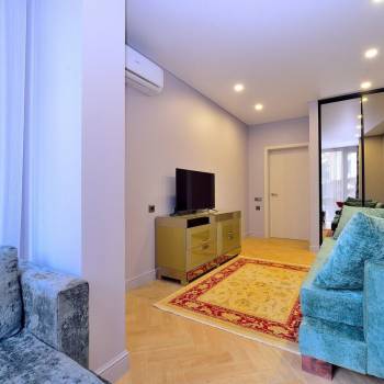 Сдается 2-х комнатная квартира, 64 м²