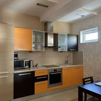 Продается 2-х комнатная квартира, 64 м²