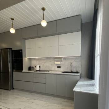 Сдается 2-х комнатная квартира, 85 м²