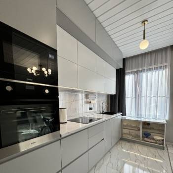 Сдается 2-х комнатная квартира, 85 м²