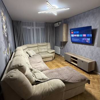 Сдается Многокомнатная квартира, 77 м²