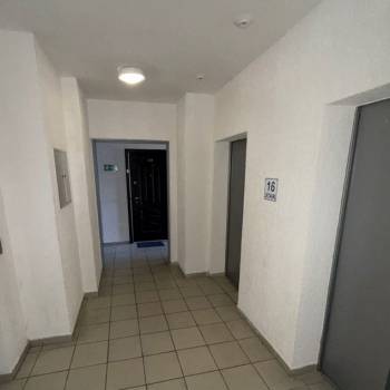 Продается 1-комнатная квартира, 33 м²