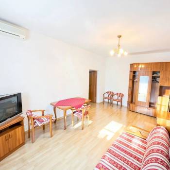 Сдается 2-х комнатная квартира, 55 м²