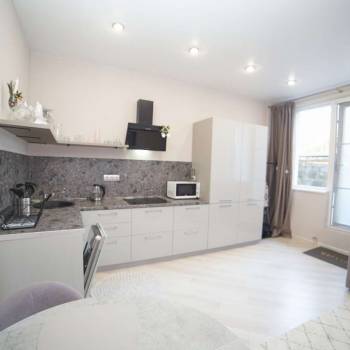 Сдается 2-х комнатная квартира, 60 м²