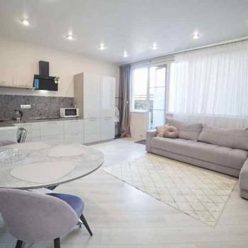 Сдается 2-х комнатная квартира, 60 м²