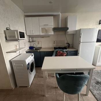 Сдается 1-комнатная квартира, 30 м²
