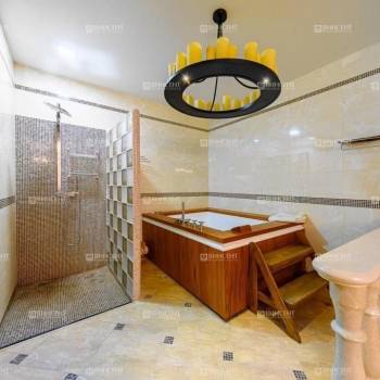 Продается Дом, 650 м²