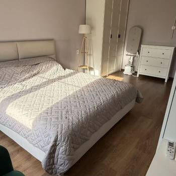 Продается 1-комнатная квартира, 46 м²