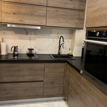 Продается 1-комнатная квартира, 38 м²
