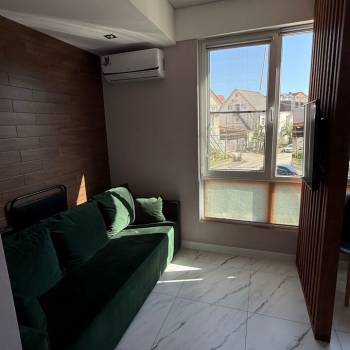 Продается 1-комнатная квартира, 38 м²