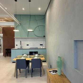 Продается 1-комнатная квартира, 64 м²