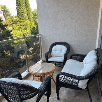 Сдается 1-комнатная квартира, 64 м²