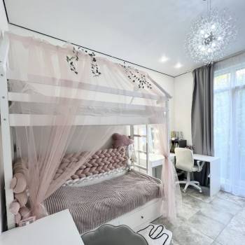 Продается 3-х комнатная квартира, 42,5 м²