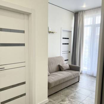 Продается 3-х комнатная квартира, 42,5 м²