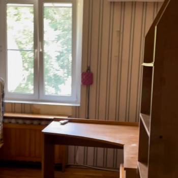 Продается Многокомнатная квартира, 70,9 м²