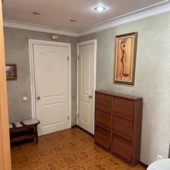 Продается 3-х комнатная квартира, 68 м²