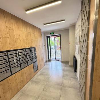 Сдается 1-комнатная квартира, 42 м²