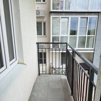 Сдается 1-комнатная квартира, 42 м²
