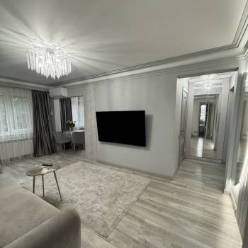 Продается 3-х комнатная квартира, 54 м²