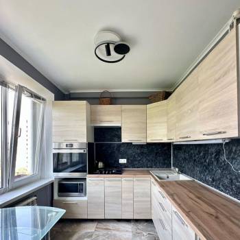 Продается 3-х комнатная квартира, 65,7 м²