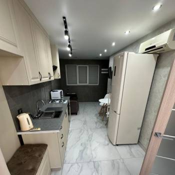 Сдается 1-комнатная квартира, 35 м²