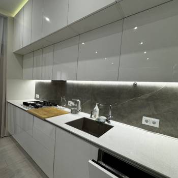 Сдается 1-комнатная квартира, 46 м²