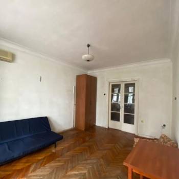 Сдается 1-комнатная квартира, 50,8 м²
