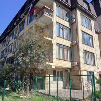 Продается Многокомнатная квартира, 70 м²