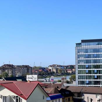 Продается 1-комнатная квартира, 36 м²
