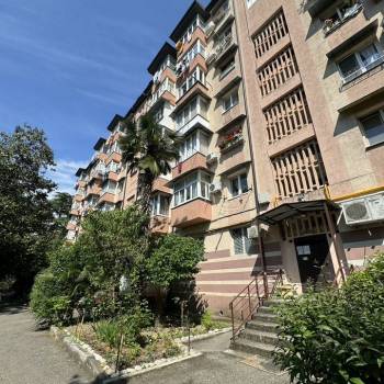 Продается 1-комнатная квартира, 30 м²