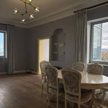 Продается 3-х комнатная квартира, 117 м²