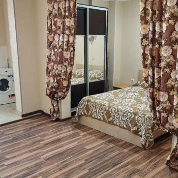 Сдается 1-комнатная квартира, 35 м²