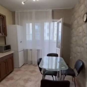 Продается 2-х комнатная квартира, 80 м²