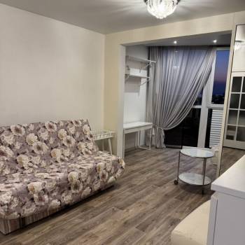 Сдается 2-х комнатная квартира, 65 м²