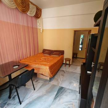 Сдается 1-комнатная квартира, 42 м²