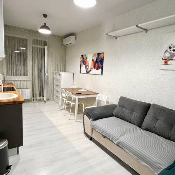 Сдается 1-комнатная квартира, 38 м²